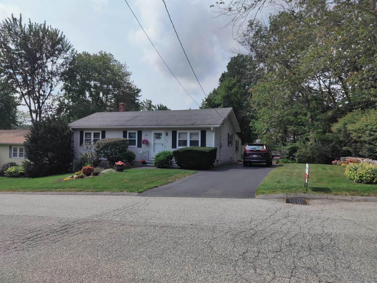 146 Dawson Avenue - Photo 1