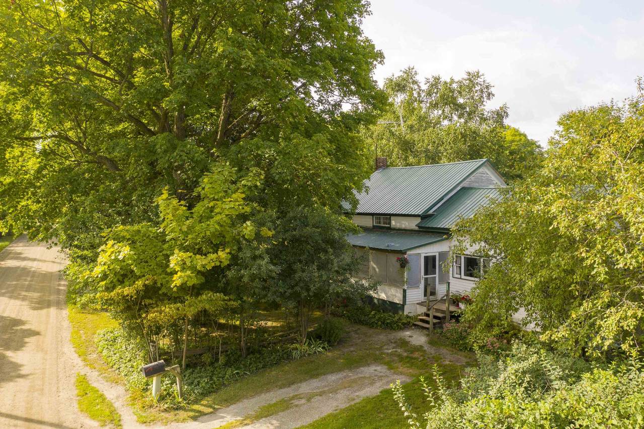 202 West Road - Photo 1