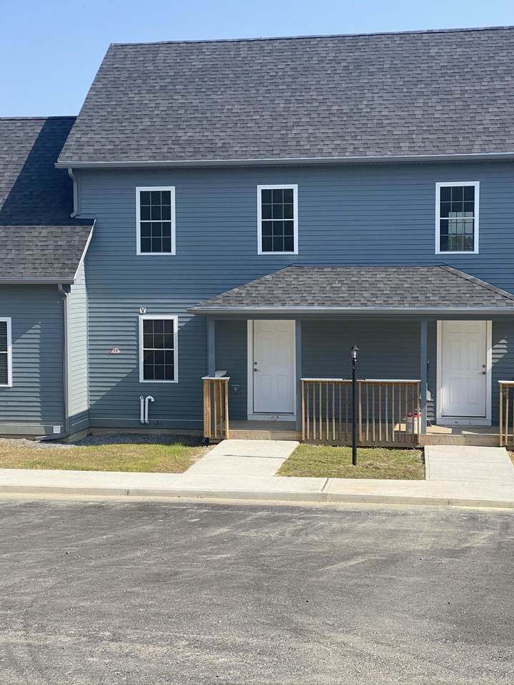 11 C Country Commons - Photo 1
