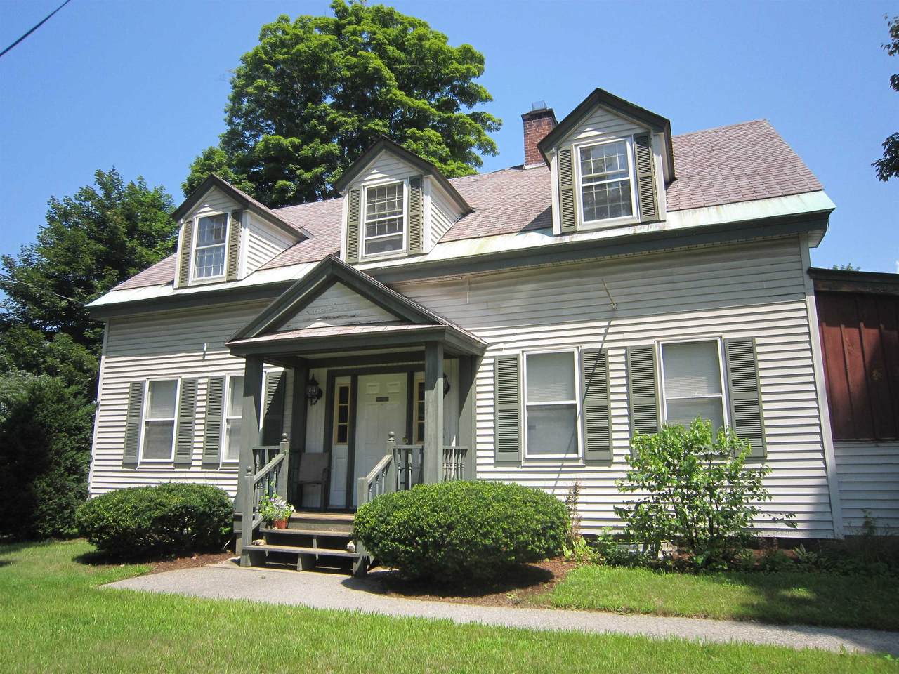 1096 Vermont Route 30 - Photo 1