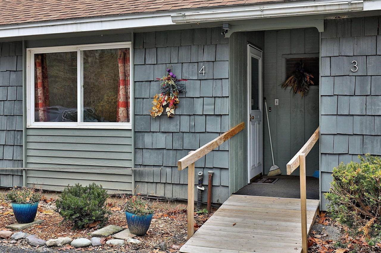 2185 Drake Road - Photo 1