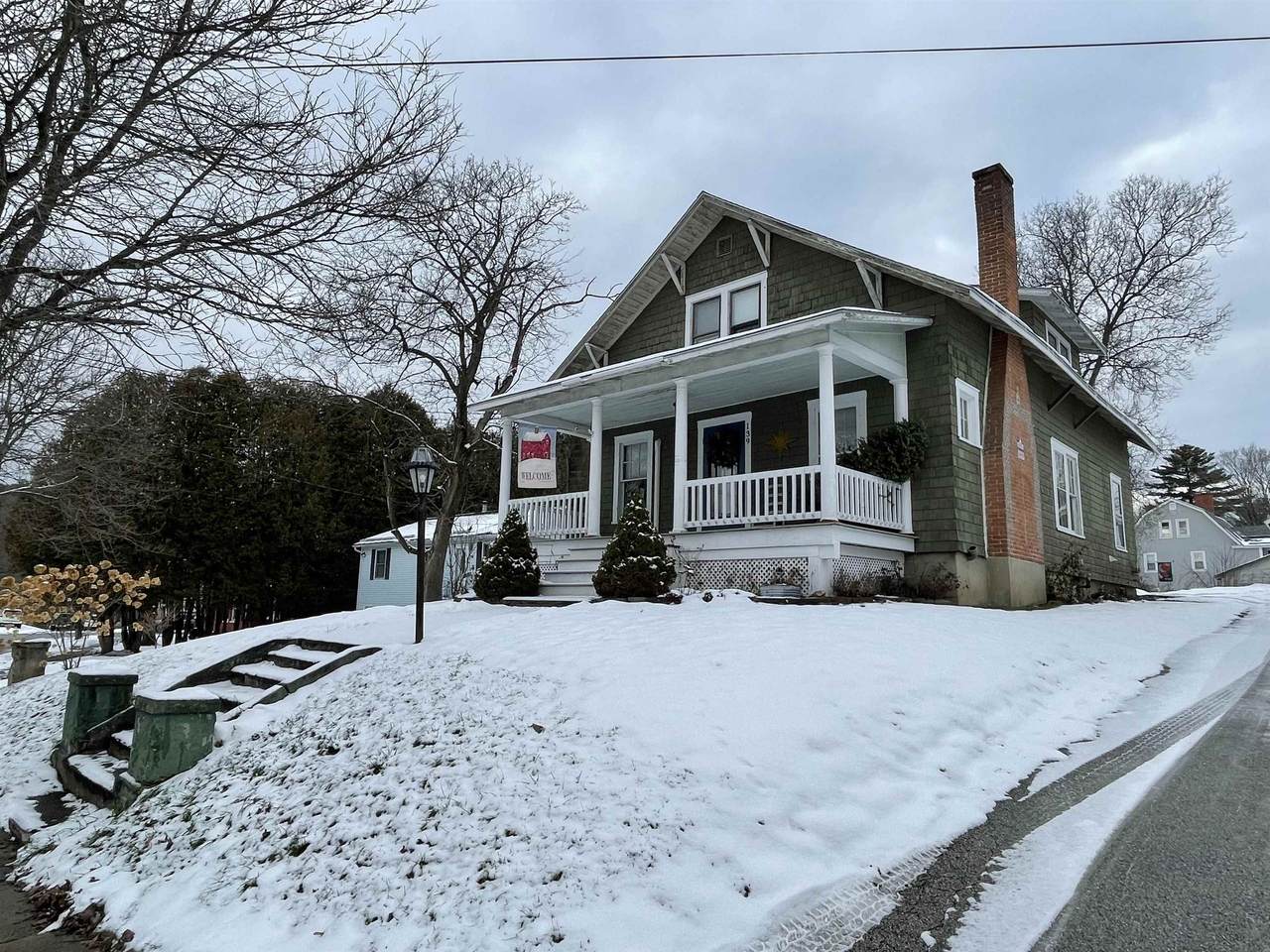 139 Oak Street - Photo 1