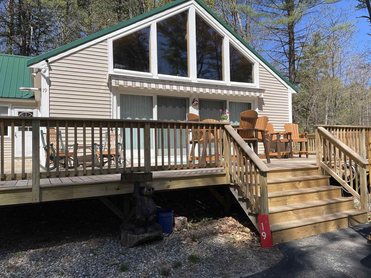 19 Weetamoe Road - Photo 1