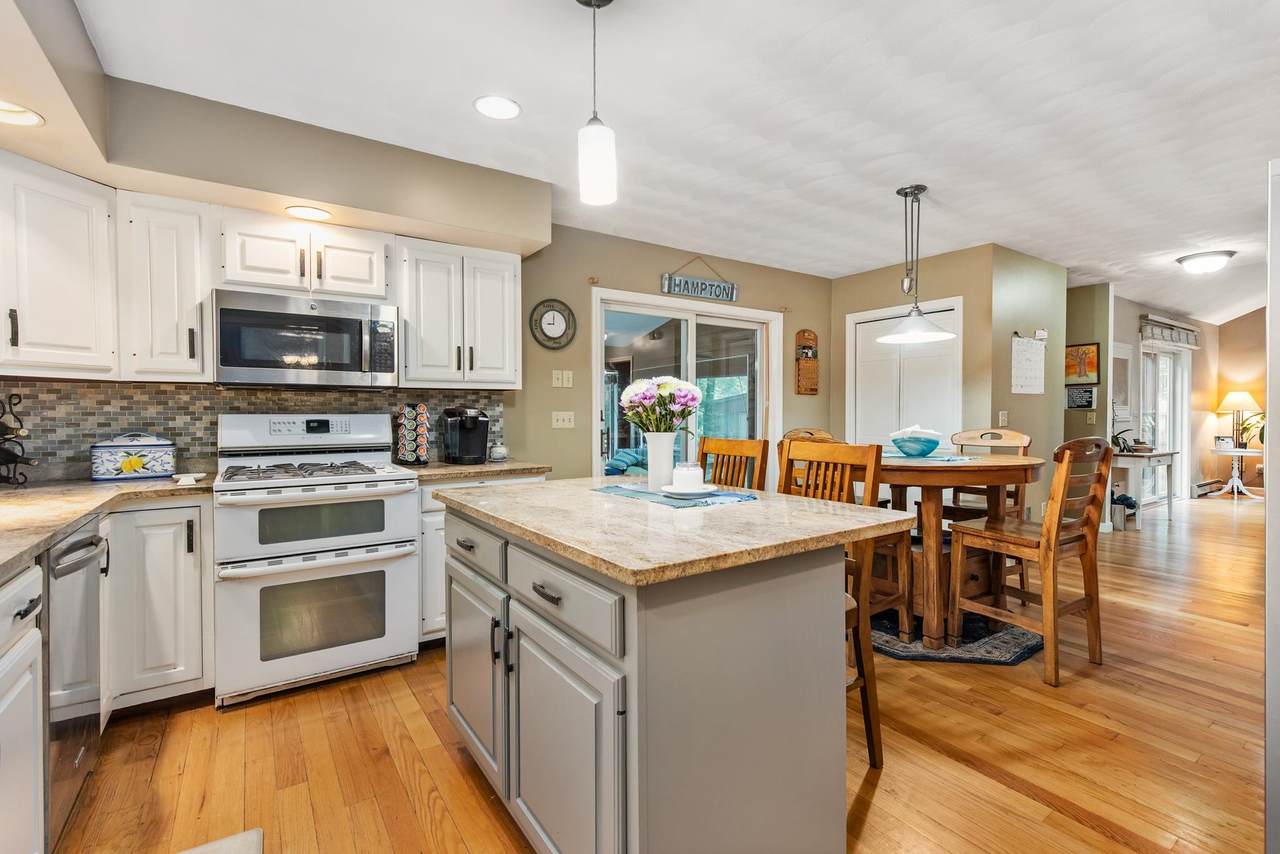 24 Stowecroft Drive - Photo 1