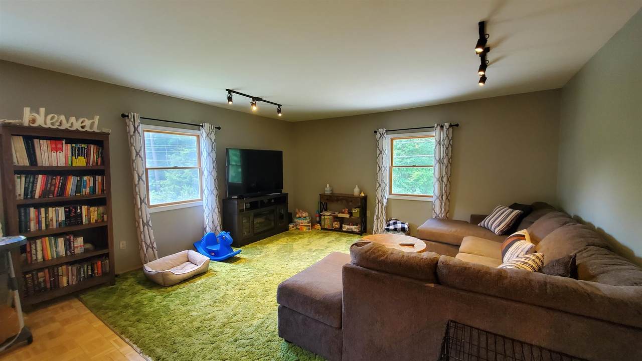722 Fairview Terrace - Photo 1
