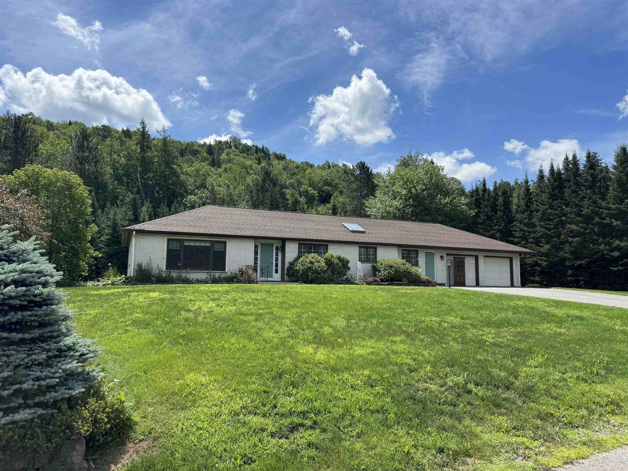 25 Sunset Drive - Photo 1