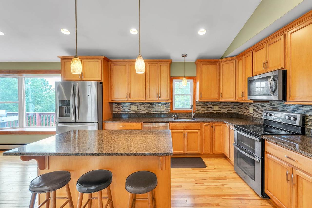 16 Platinum Plain - Photo 1