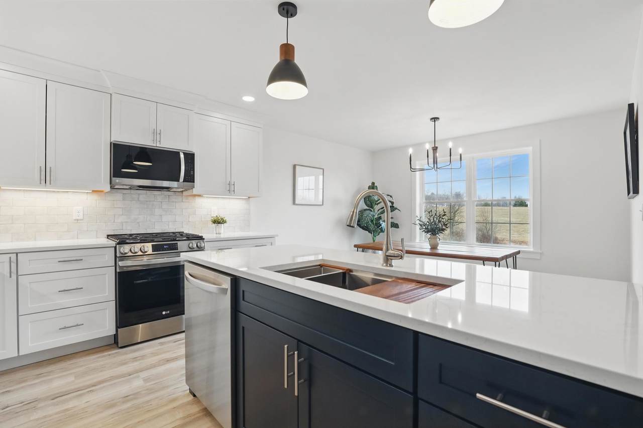 11 Chestnut Circle - Photo 1