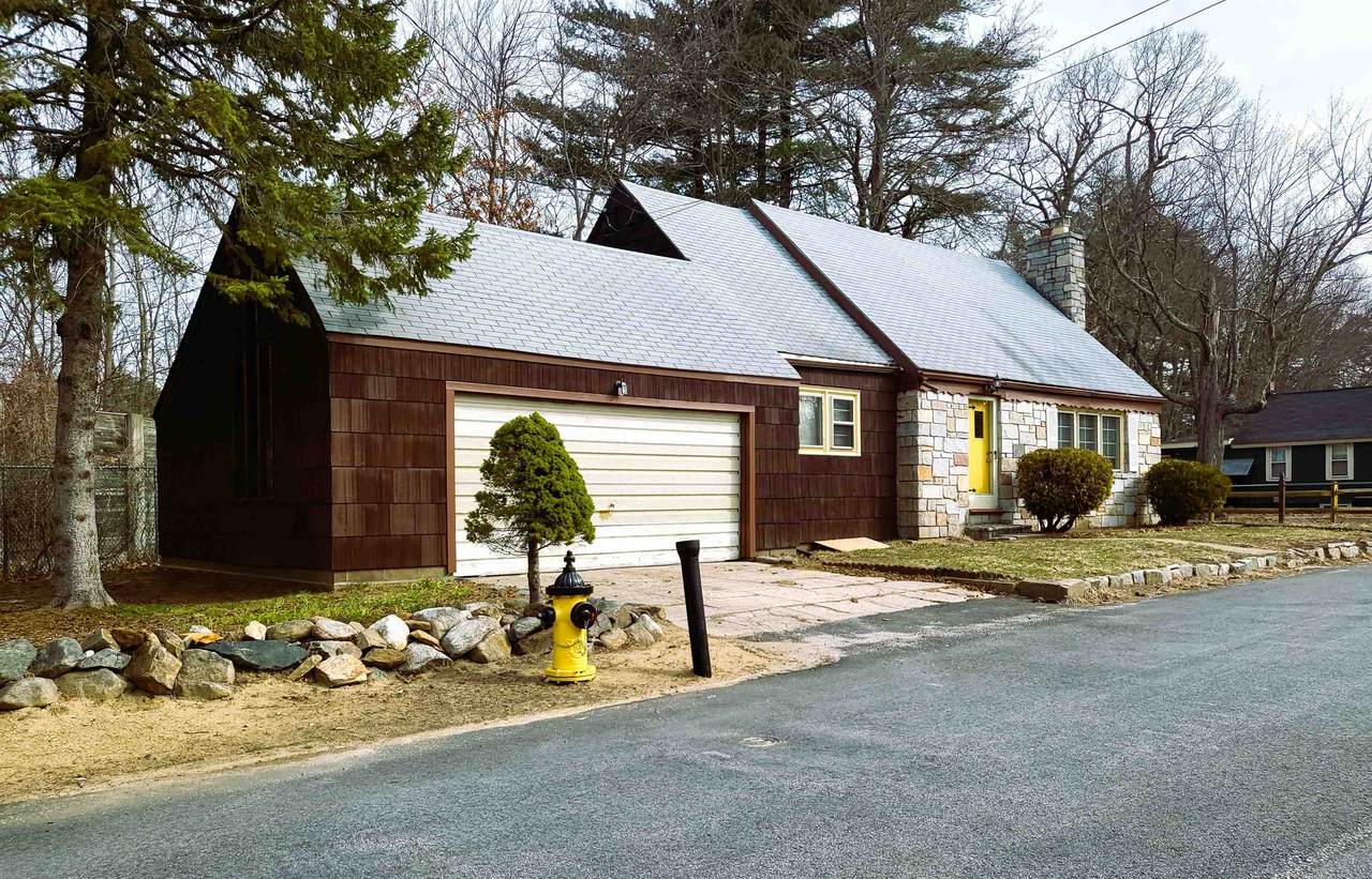 44 Kenberma Street - Photo 1