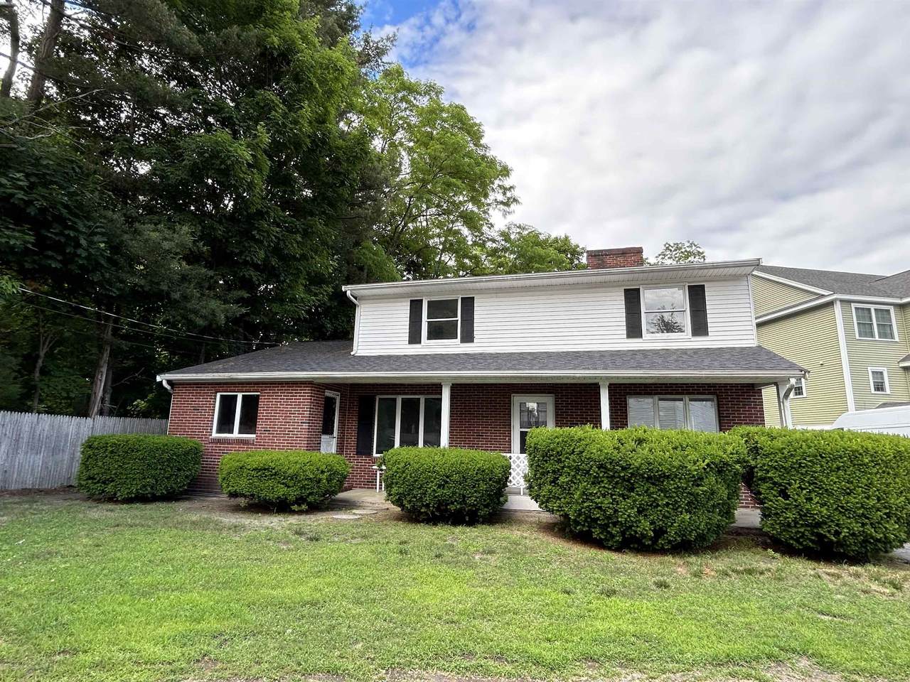 75 R Main Street - Photo 1