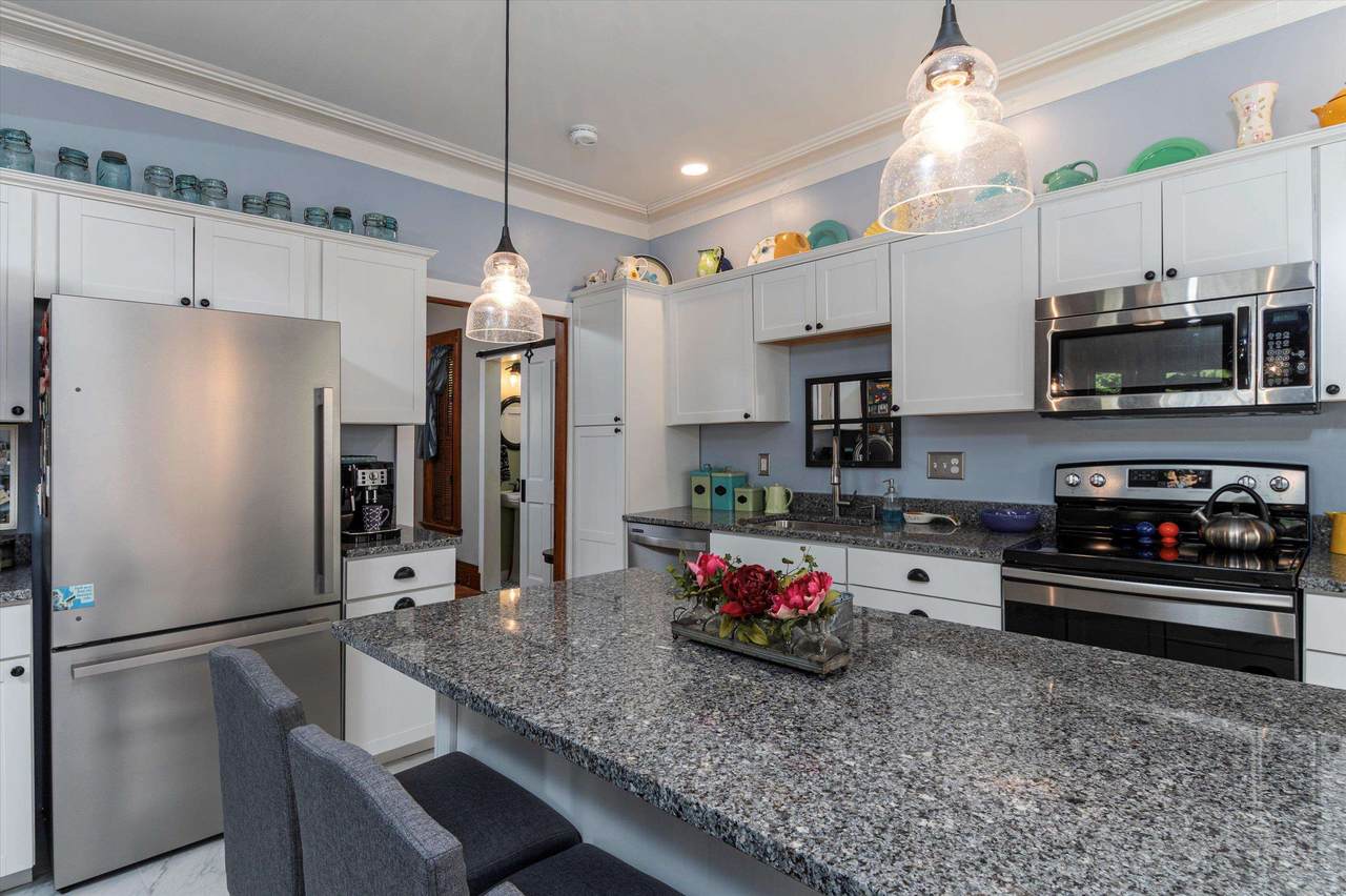 74 Mountain Street - Photo 1