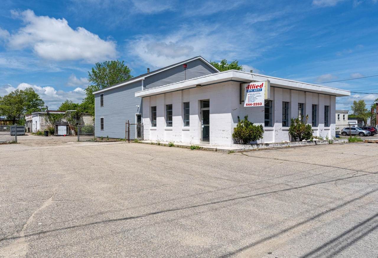 76 Maple Street - Photo 1