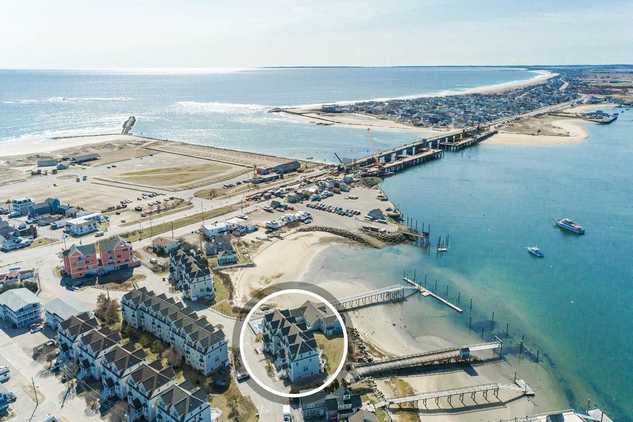 24 Harbor Road - Photo 1
