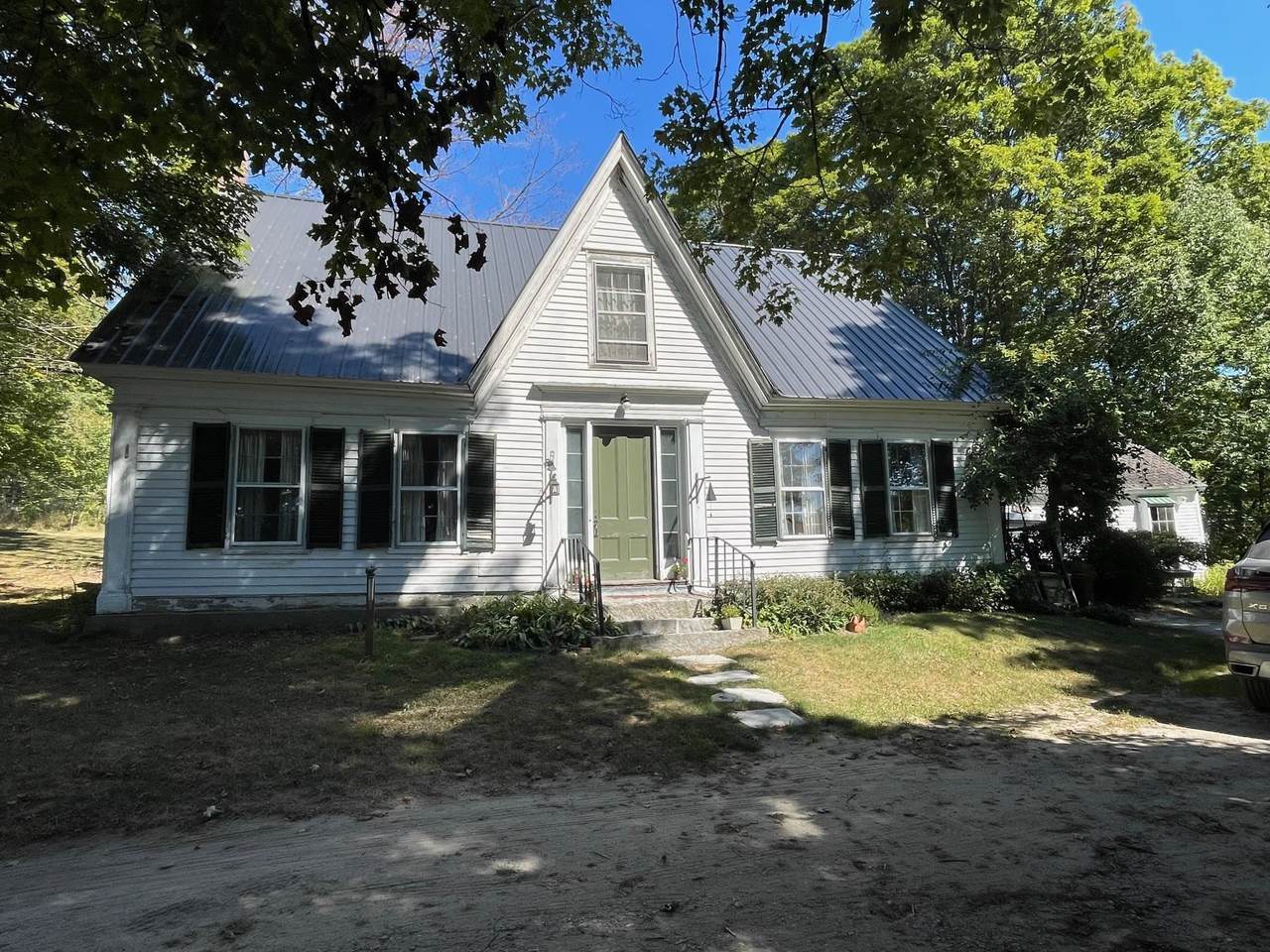 668 Urquhart Road - Photo 1