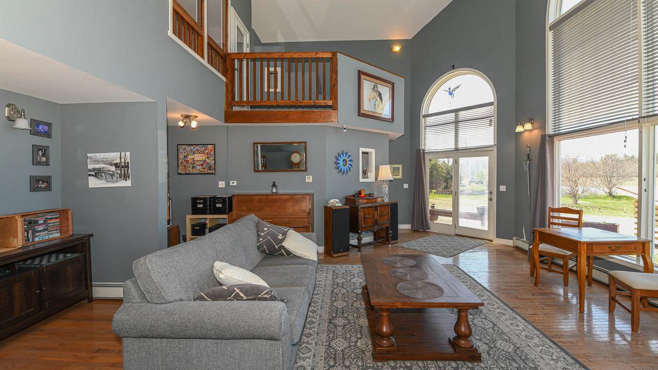 137 Mcneil Road - Photo 1
