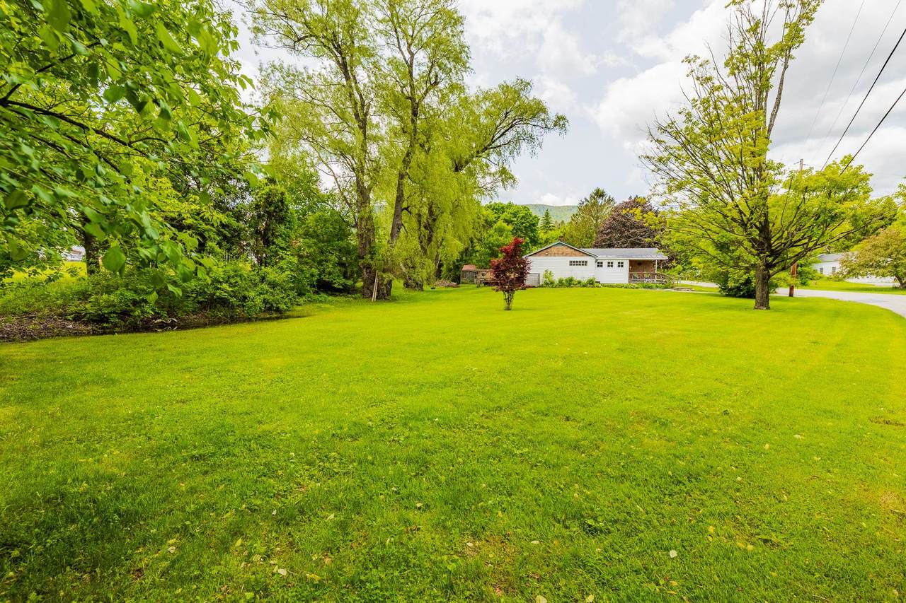 69 Hillvale Drive - Photo 1