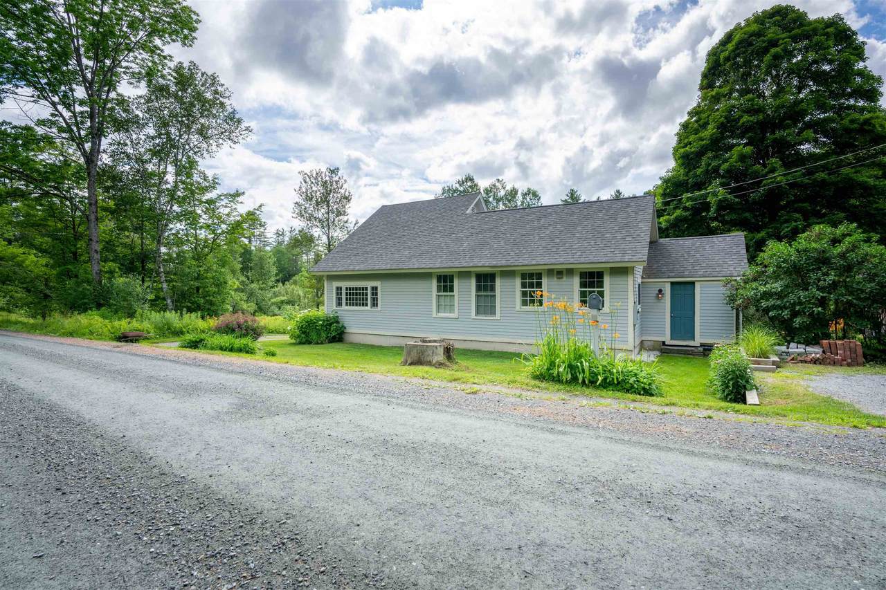 102 Turnpike Road - Photo 1