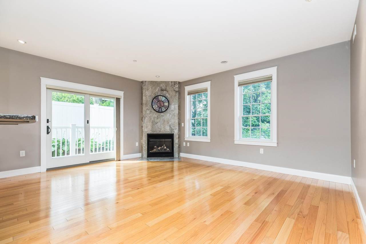 198 Islington Street - Photo 1