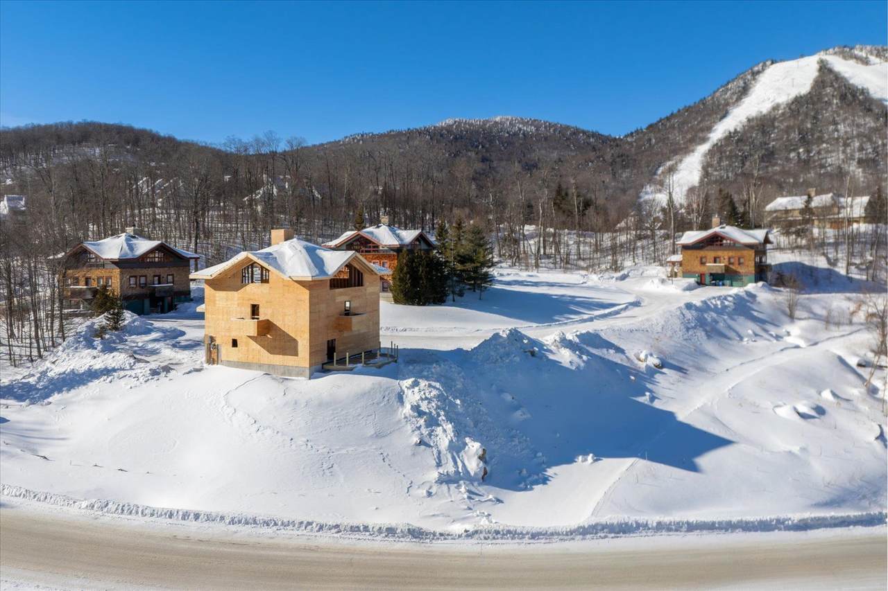 22 Vistas Drive - Photo 1