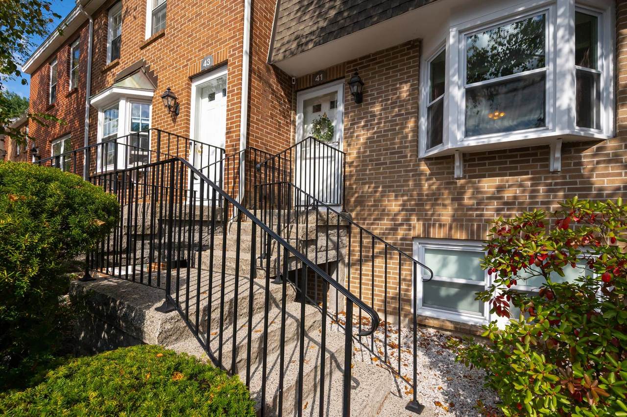 41 Derryfield Court - Photo 1