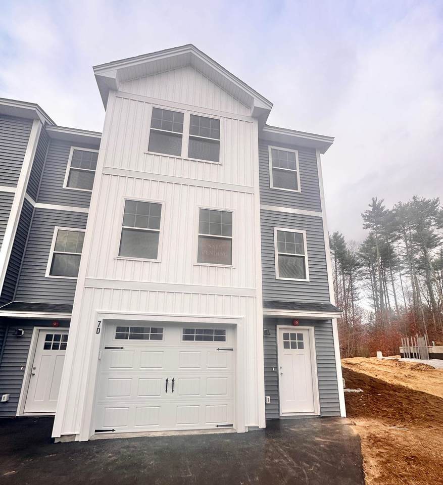 7D The Crossings At Village Center Drive - Photo 1