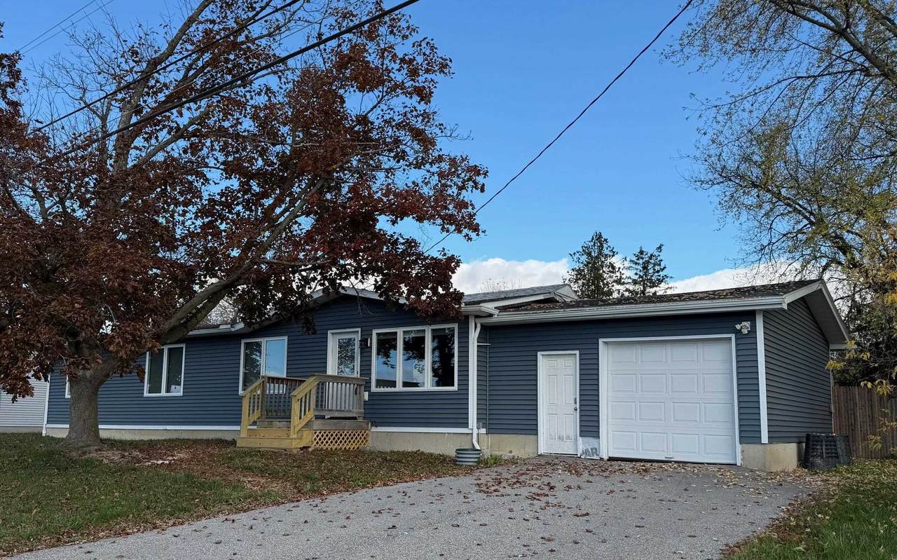 110 Charles Avenue - Photo 1