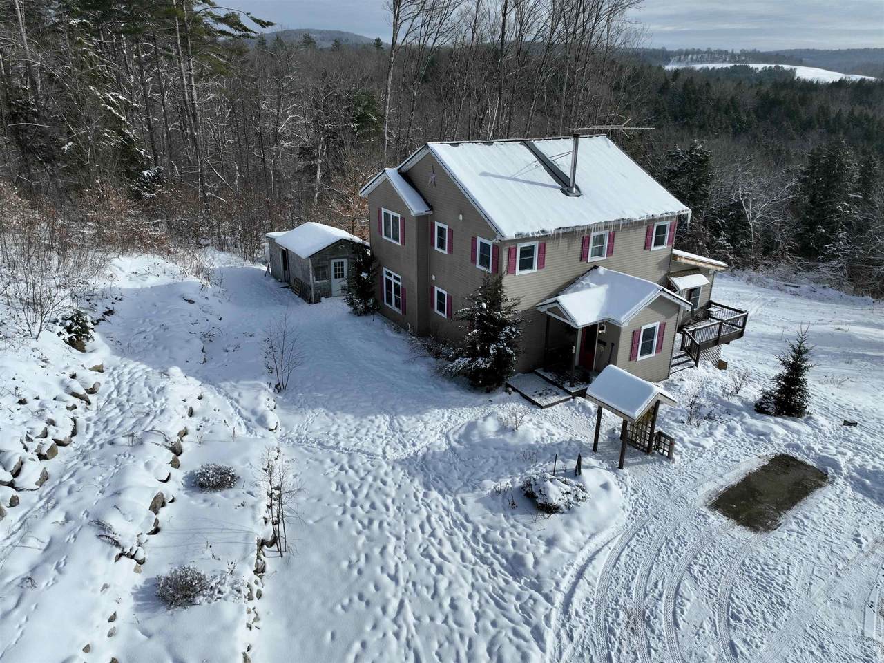 60 Currier Hill Road - Photo 1