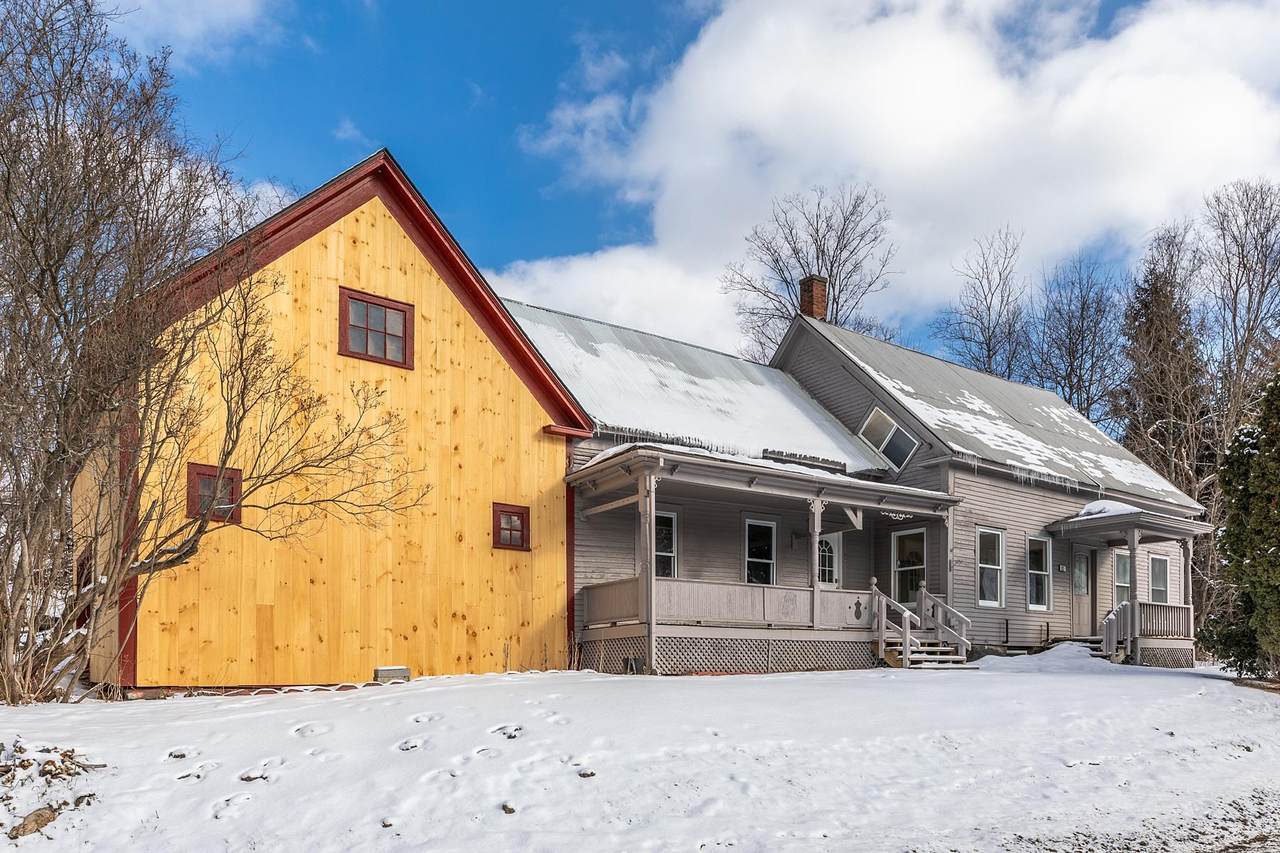 5798 West Woodstock Road - Photo 1