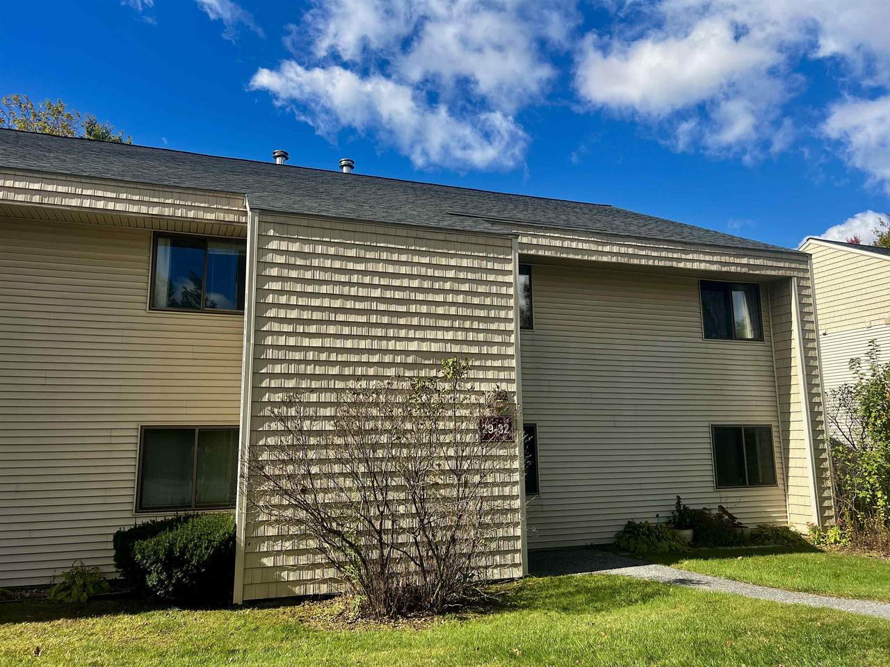 30 Bayberry Lane - Photo 1