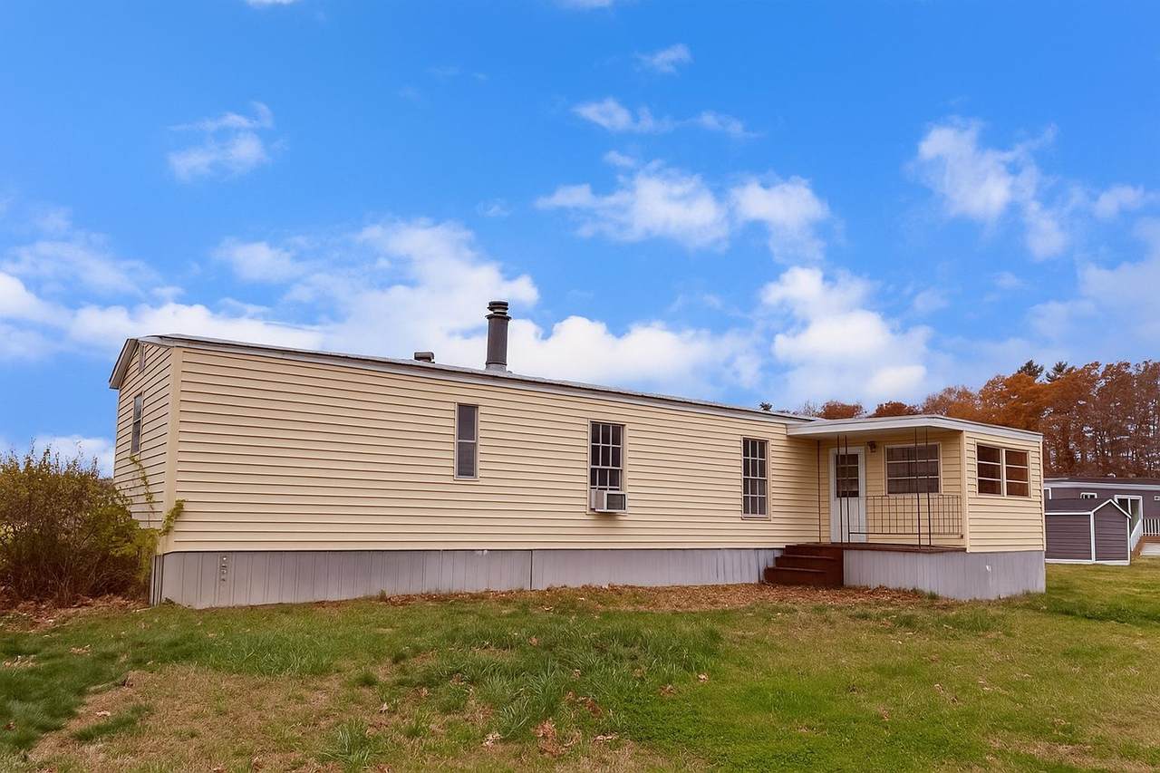 200 Sherwood Glen - Photo 1