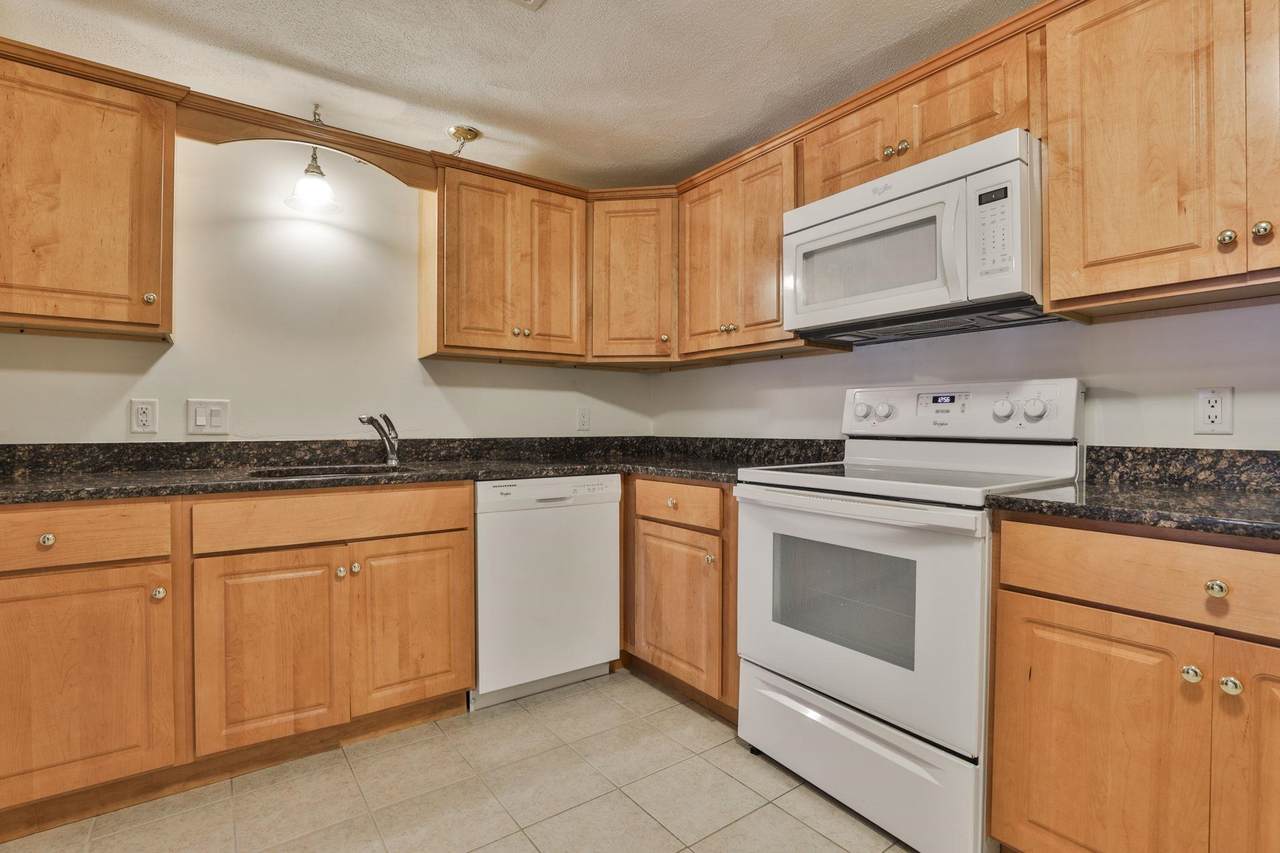 4 Heritage Village Drive - Photo 1