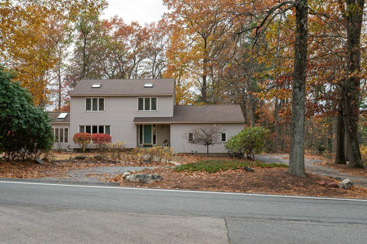 285 East Dunstable Road - Photo 1