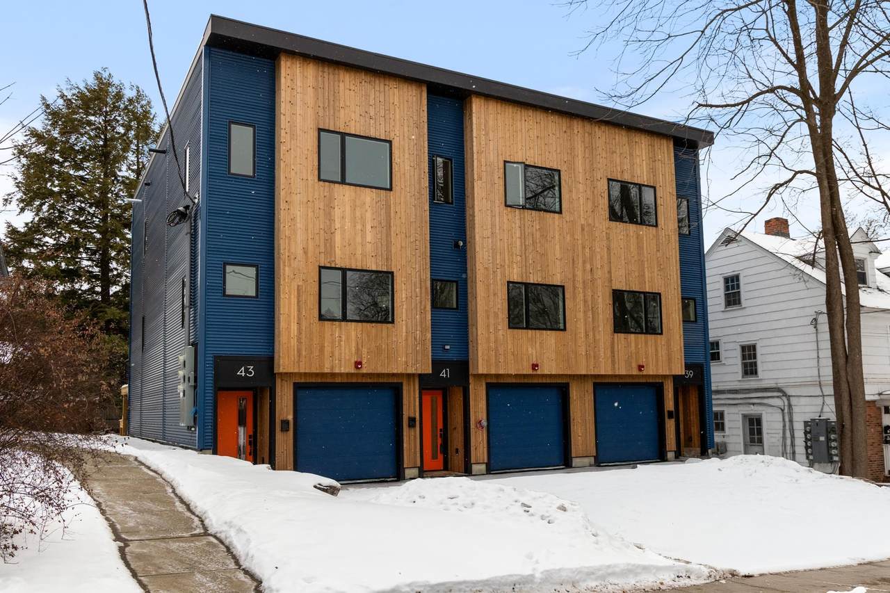 41 Adams Street - Photo 1