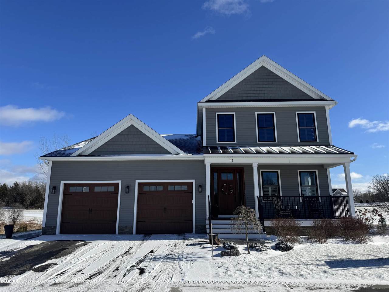 42 Medalist Drive - Photo 1