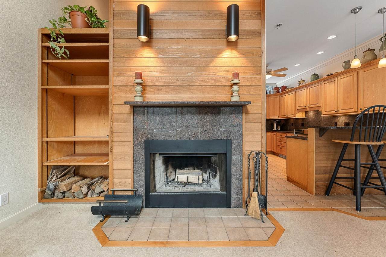 19 Timberline Drive - Photo 1