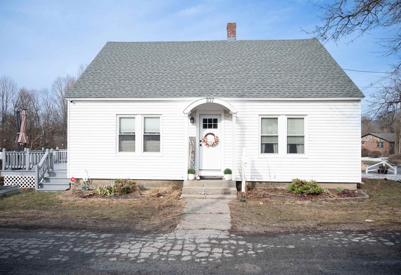 237 Pleasant Street - Photo 1