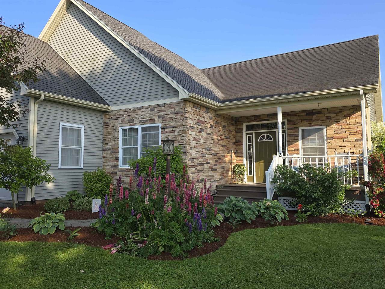 2 Shetland Lane - Photo 1