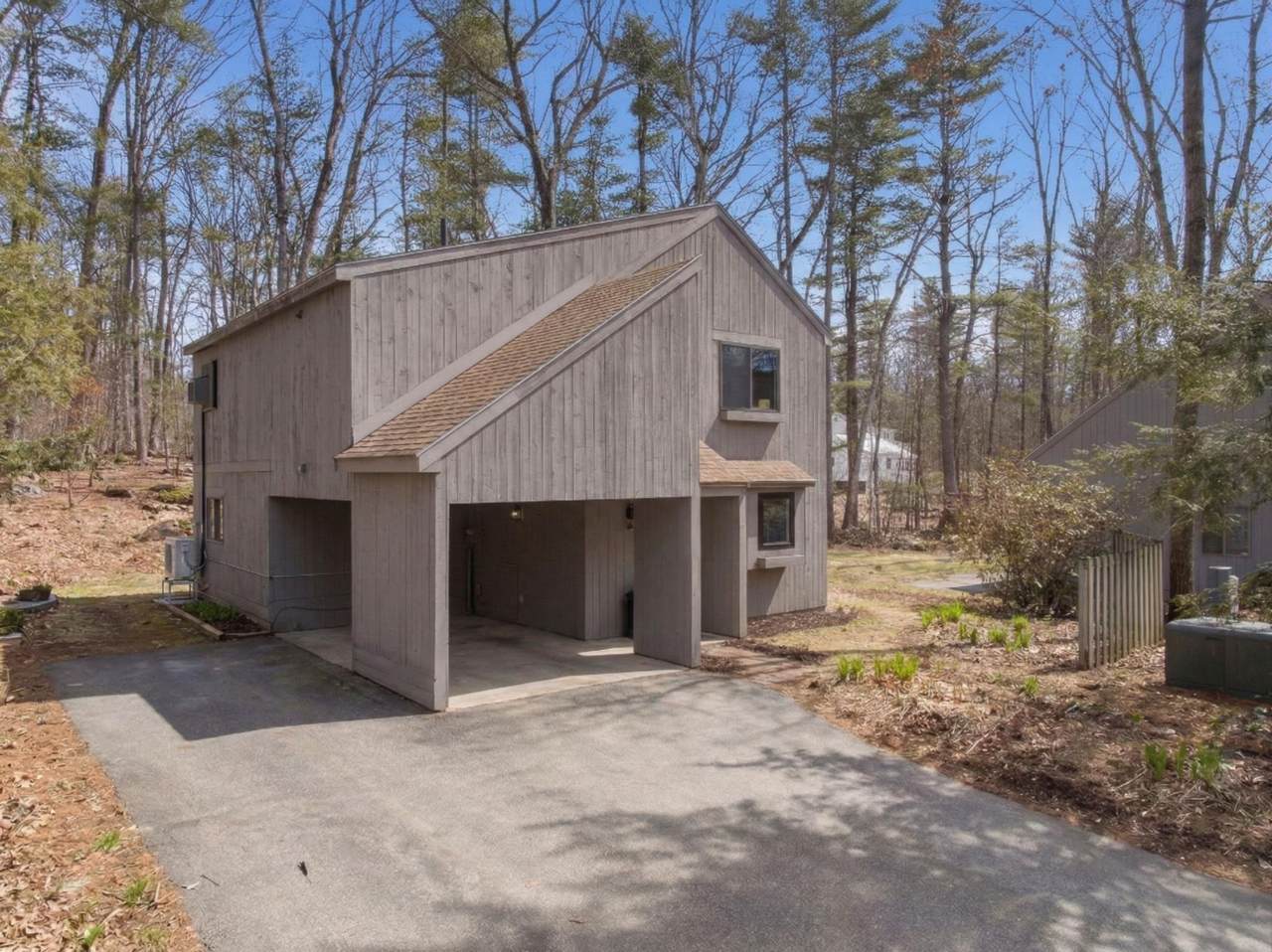 189 Coburn Woods Drive - Photo 1