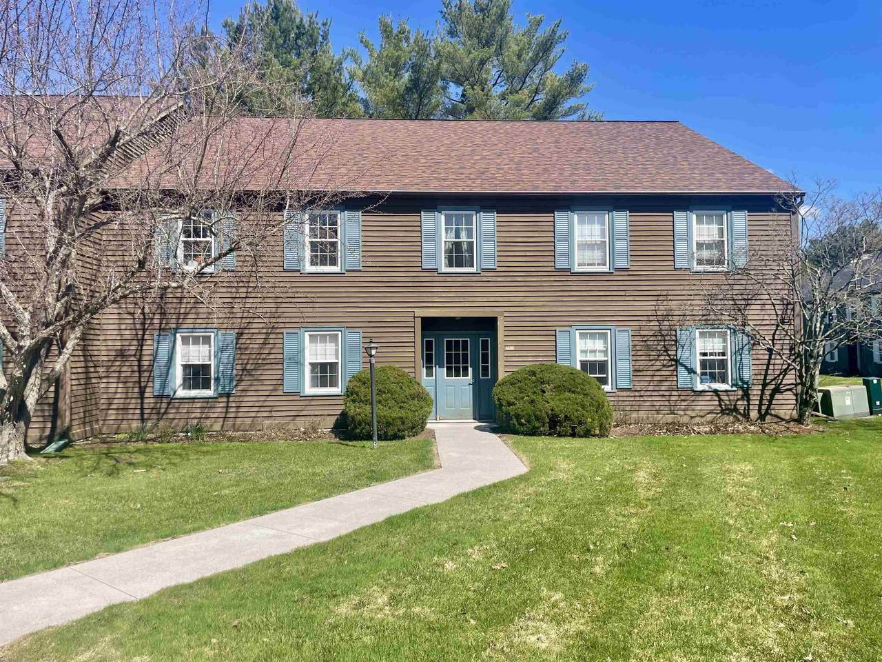 53 Twin Oaks Terrace - Photo 1