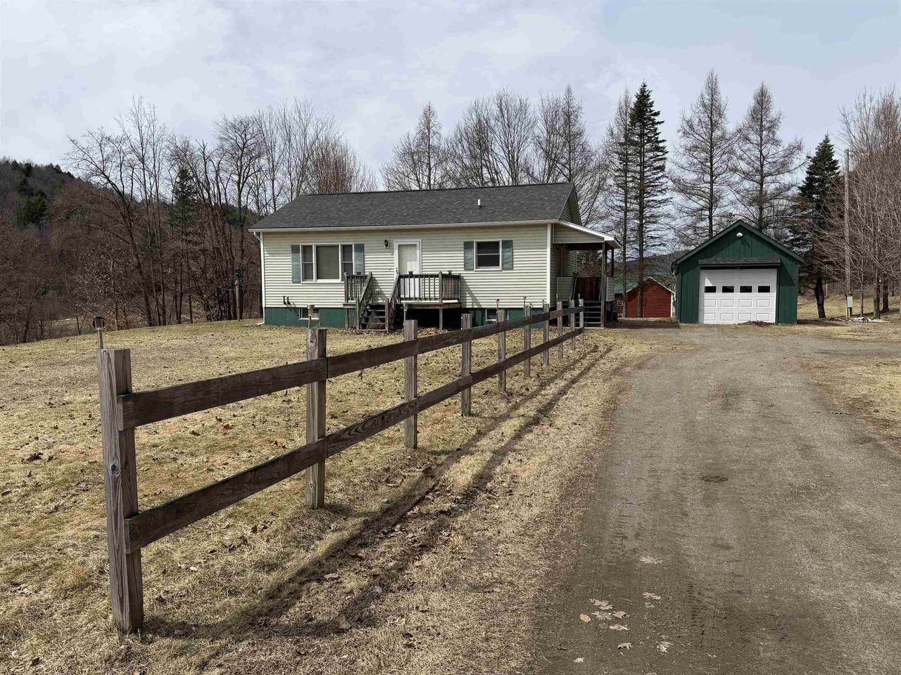 2860 Vermont Rt. 15 - Photo 1