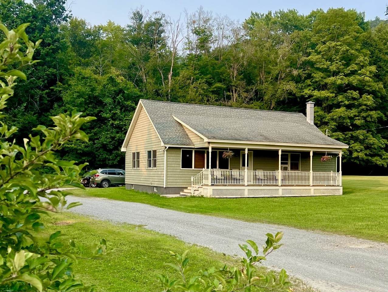 205 East Wells Road - Photo 1