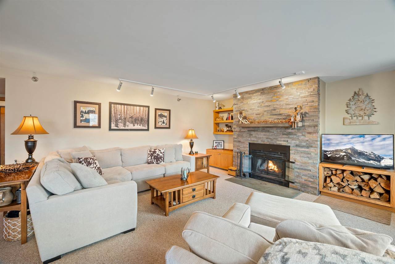19 High Ridge Road - Photo 1
