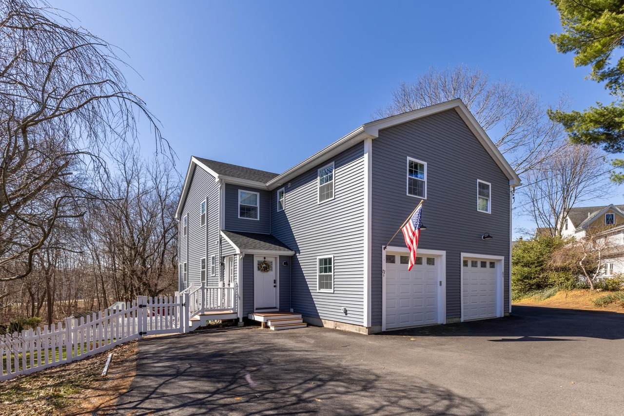 72 Woodbury Avenue - Photo 1