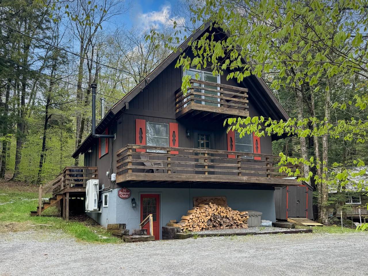 32 Aspen Lane - Photo 1