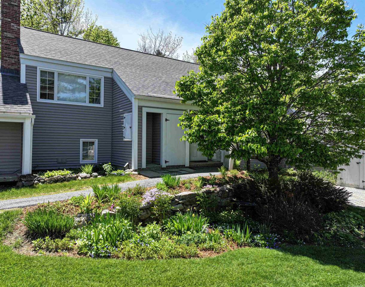 144 Hilltop Place - Photo 1