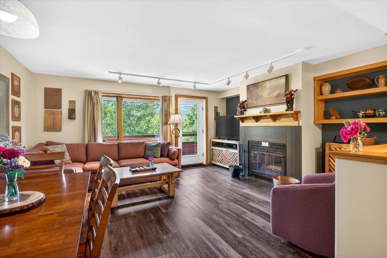 19 High Ridge Road - Photo 1