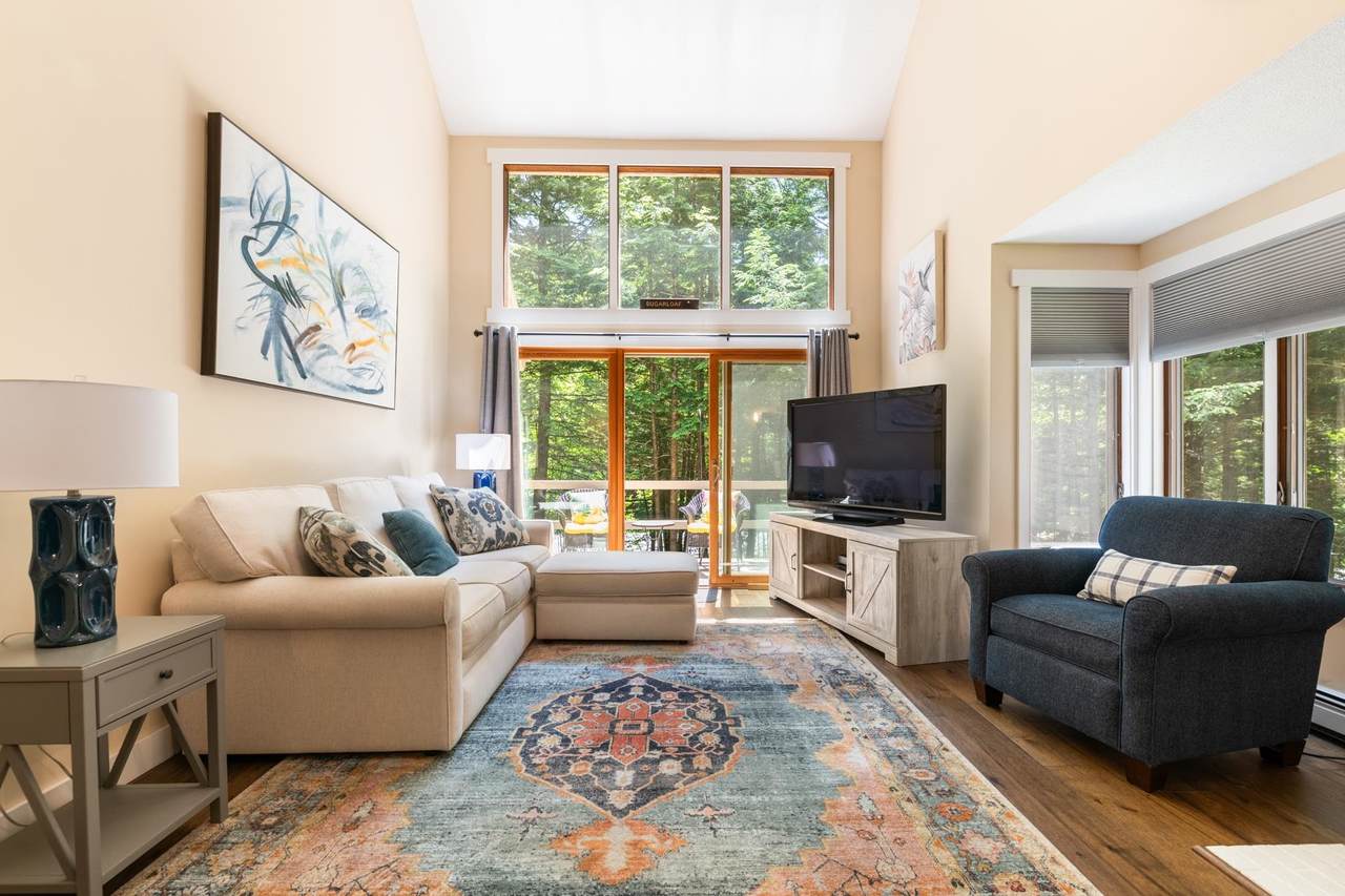 76 Pleasant Drive - Photo 1
