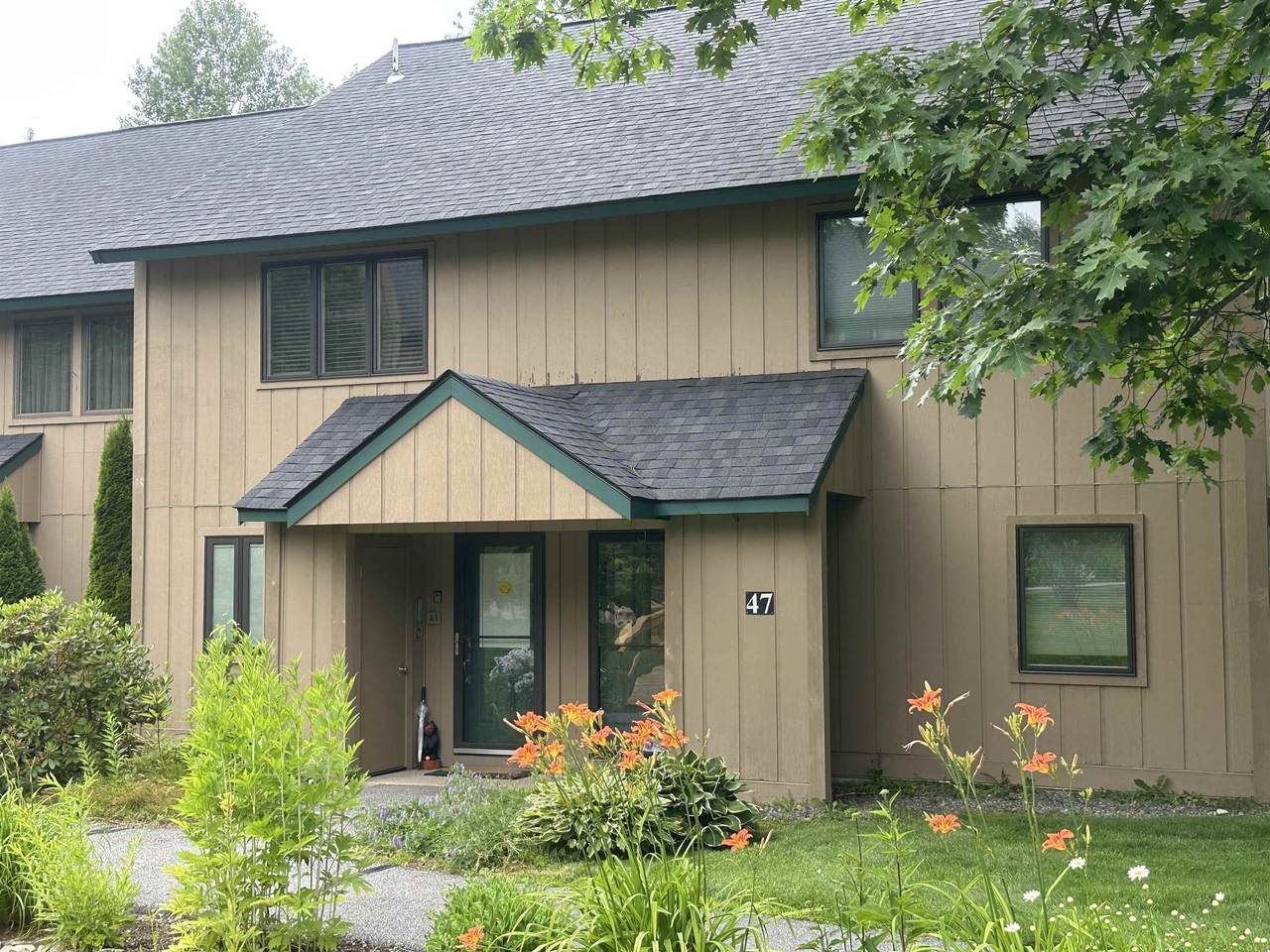 47 Windsor Hill Way - Photo 1