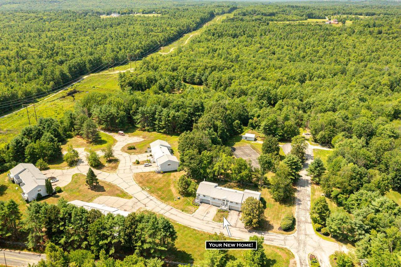 22 Meadowbrook Village - Photo 1