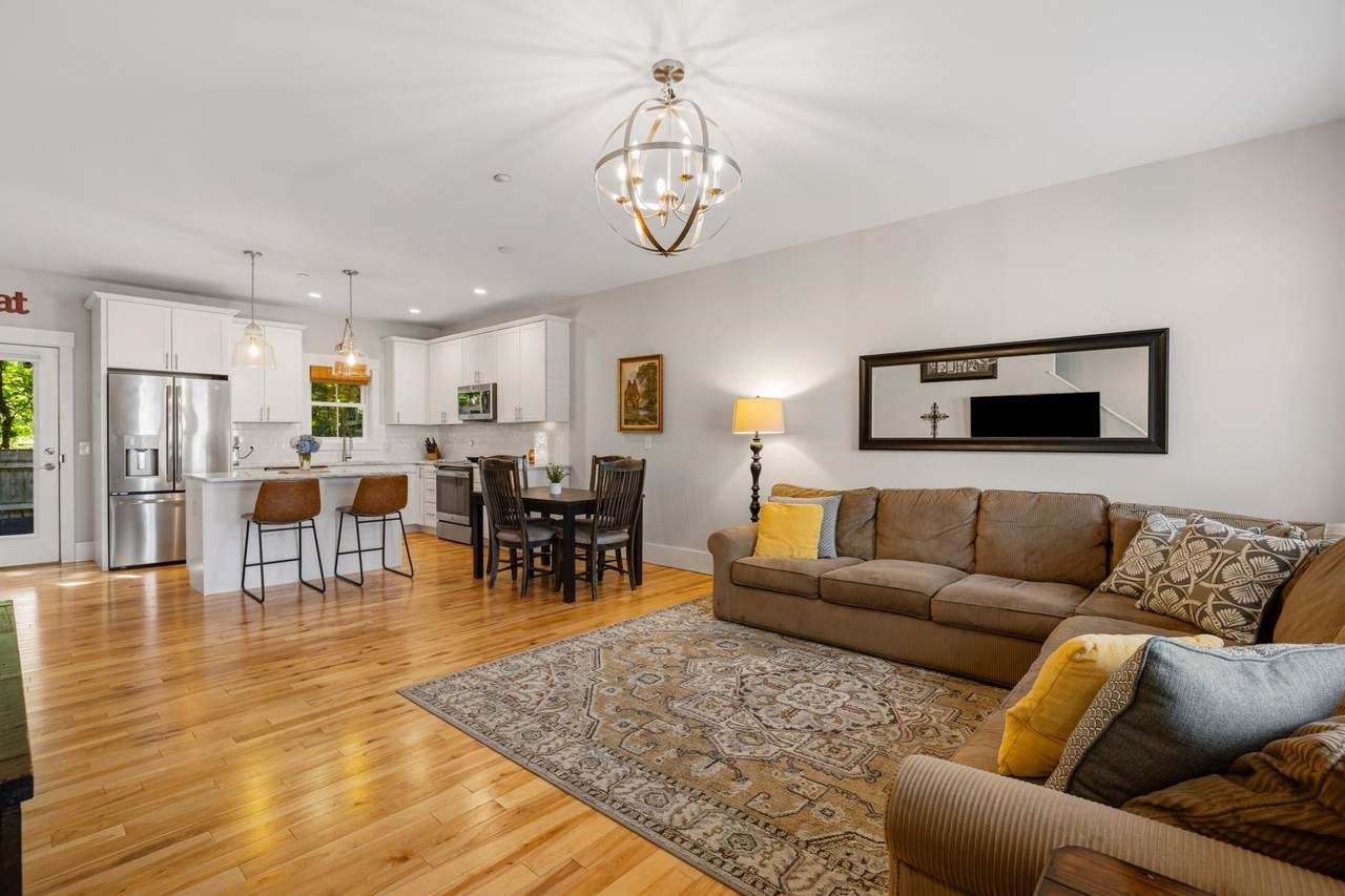 88 Silver Street - Photo 1